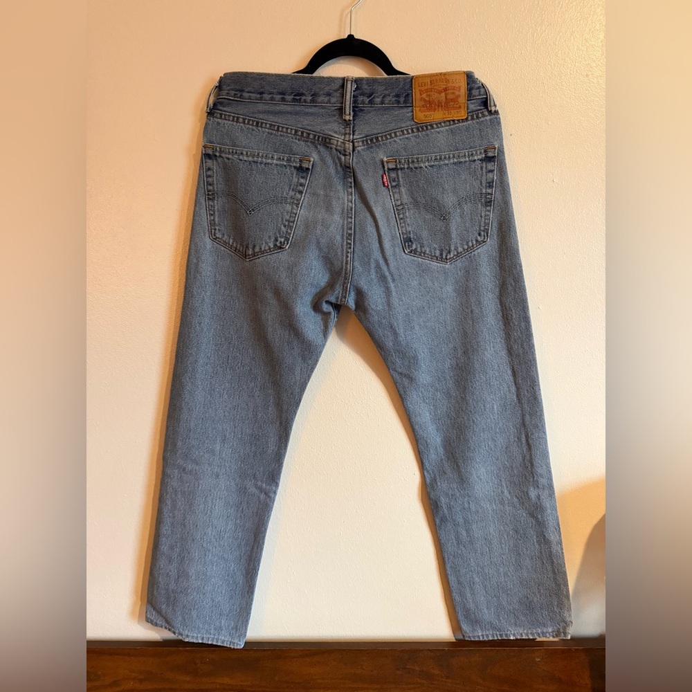 Levi's Men's Light Blue Straight Jeans